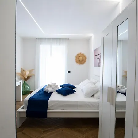 Residenza Sul Mare 2 아파트 *
